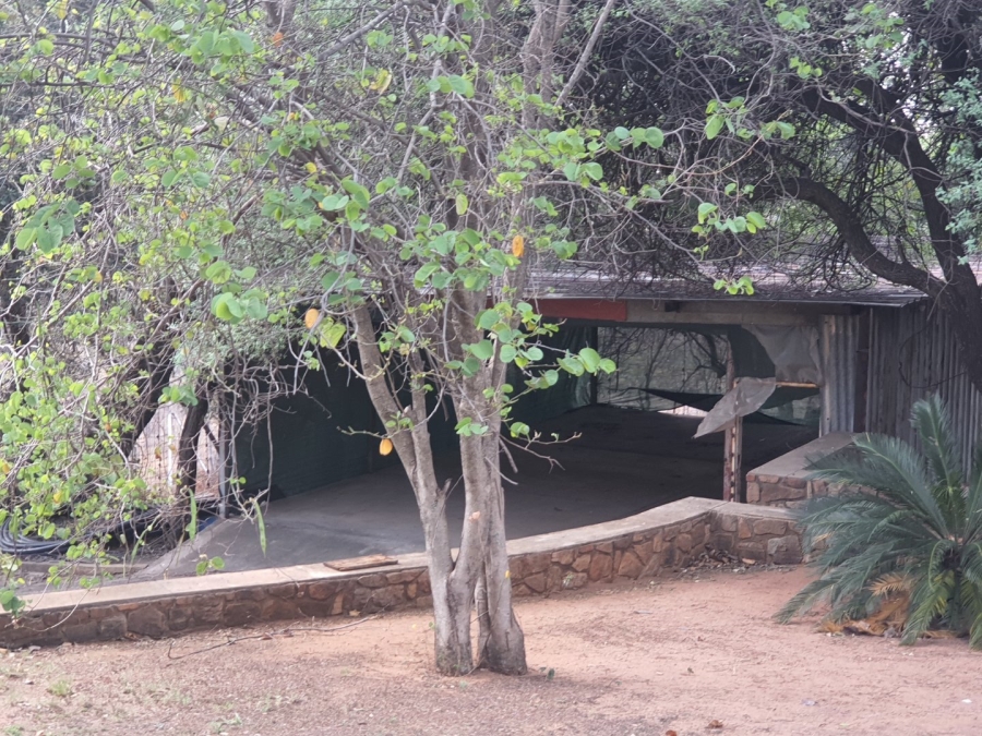 Commercial Property for Sale in Hartbeespoort Rural North West